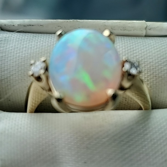 💍UNIQUE VINTAGE GOLD RINGS - Picture 2 of 2